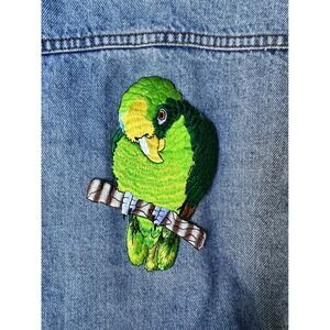 Shy Parrot‎ Bird Iron On Patch Embroidered Applique DIY Crafts Decoration